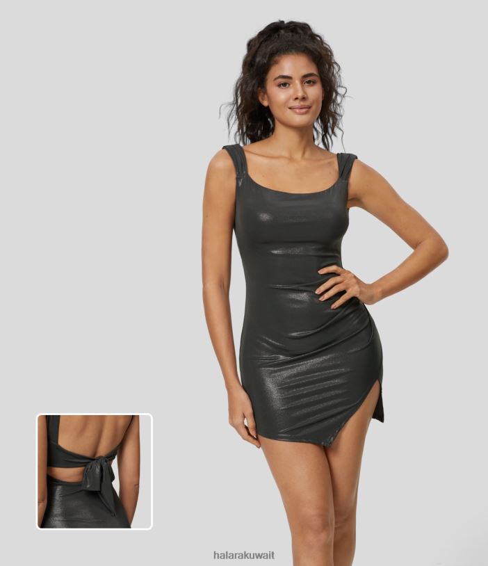 ملابس غسق أسود لامع TDP4N1039 نحيف Halara فستان حفلات صغير قابل للتمدد من الجلد الصناعي مكشكش بدون ظهر وحاشية مقسمة من الخلف من Softlyzero