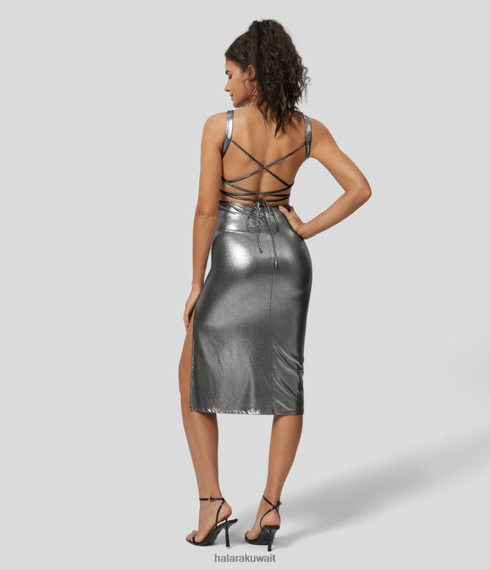 ملابس فضي أسود لامع TDP4N1109 نحيف Halara فستان Softlyzero من الجلد الصناعي بدون ظهر وأربطة متقاطعة وحاشية مقسمة مكشكشة وطباعة رقائق معدنية قابلة للتمدد متوسطة الطول للحفلات سهلة الارتداء