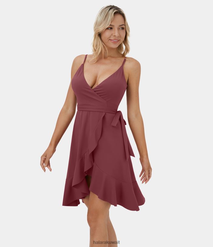 ملابس كوردوفان TDP4N1170 نحيف Halara فستان Softlyzero Airy العميق على شكل حرف V وحزام قابل للتعديل بدون ظهر وحزام مكشكش وحاشية متوسطة الطول كاجوال بملمس رائع - بدون بطانة