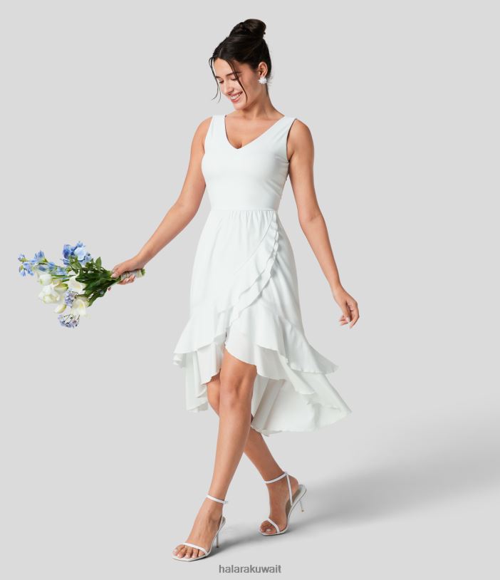 ملابس أبيض TDP4N1225 نحيف Halara فستان نسيم على شكل حرف V بدون ظهر وجيب جانبي وكشكشة مطوية وتدفق سريع الجفاف متوسط ​​الطول لوصيفات العروس وحفلات الزفاف