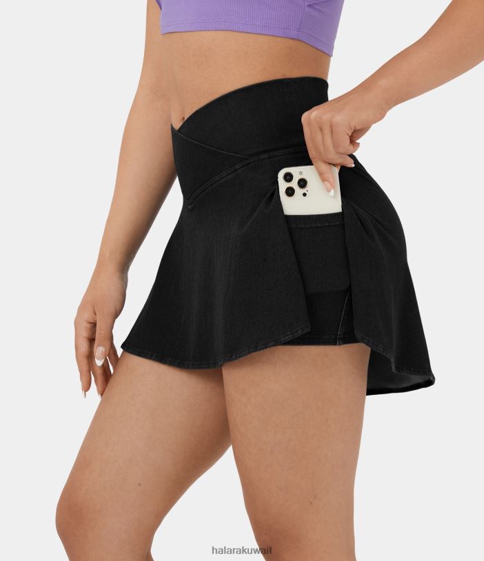 ملابس أسود TDP4N631 نحيف Halara تنورة كاجوال قصيرة من قماش الدنيم السحري 2 في 1 بجيب جانبي وملمس رائع وجيد التهوية ومغسول وقابل للتمدد